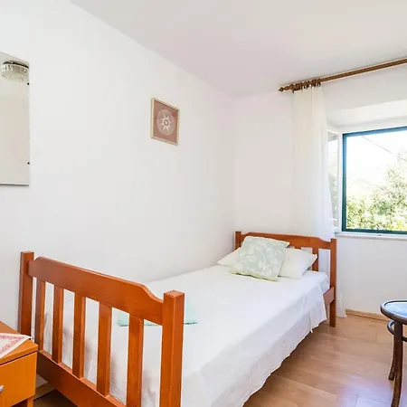 Lidija Apartman *